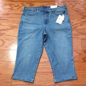 NYDJ Skinny Capri Jeans New With Tags